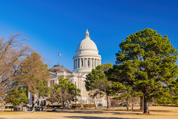 Sunny view of the State Capitol building