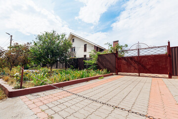 iron gate of the honest house