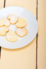 heart shaped shortbread valentine cookies