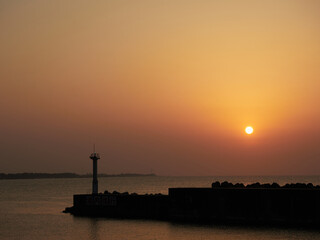 3月（春） 宮崎漁港（富山県朝日町）からの夕日