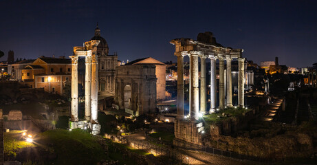 Fototapeta na wymiar Roman Forum at Night