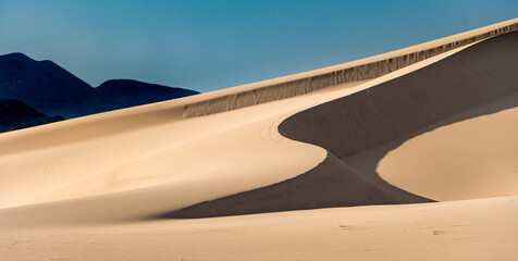 Fototapeta na wymiar Dunes swirl