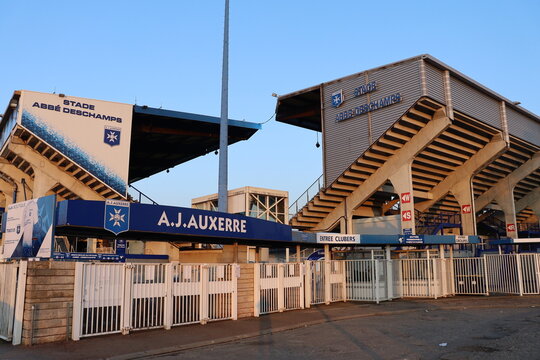 Le stade Abb&eacute; Deschamps, stade de football de l'&eacute;quipe AJ Auxerre, ville de Auxerre, d&eacute;partement de l'Yonne, France