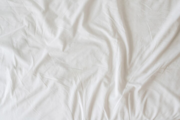 The abstract background of the sheets wrinkled when used, causing wrinkles on the white sheets to look uniquely beautiful each time. Unique wrinkles on white sheets each time after use.