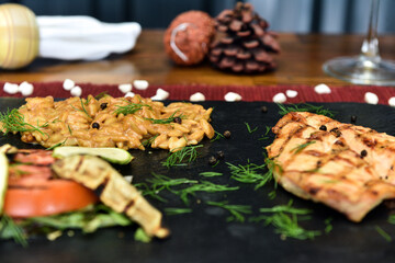 different serving food