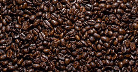 Aromatic coffee beans banner, top view.