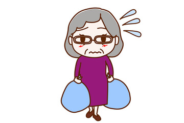 （全身正面）大きなゴミ袋を持って嫌だけれどゴミ捨てに行く高齢の女性