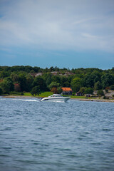 Obraz premium boat on the lake