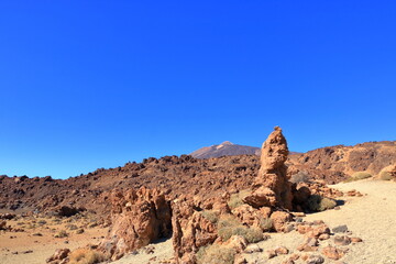 Fototapeta na wymiar Teide National Park on Tenerife, with lava fields and the Teide volcano