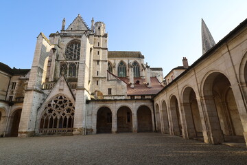 Obraz premium L'abbaye Saint Germain, vue de l'extérieur, ville de Auxerre, département de l'Yonne, France