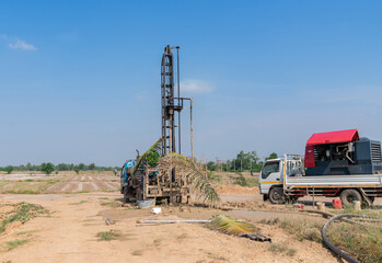 Mobile drilling machine for an artesian well and generator