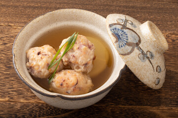 《青森郷土料理》イカメンチの煮物