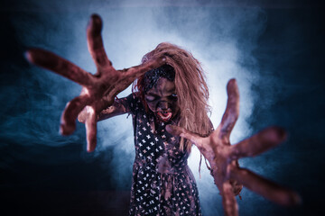 girl,  woman, Zombies, Apocalypse, burnt people