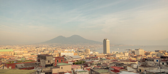 vue panoramique sur la ville de Naples en Italie