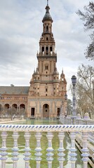 Fototapeta premium Parc de María Luisa et place d'Espagne à Séville en Andalousie, Espagne
