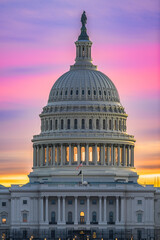 Obraz premium Rainbow United States Capitol Building