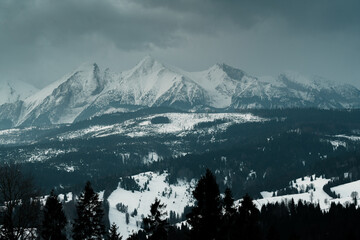 Fototapeta na wymiar Carpathian winter. Tatra mountains in cold winter scenery, view from Lapszanka Pass