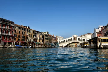 Papier Peint photo autocollant Pont du Rialto Architecture canal in Venice Italy 
