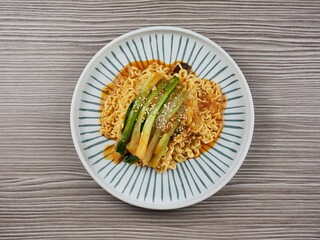 한국 음식 비빔 라면, 요리