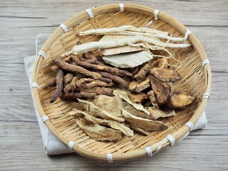 다양한 한약재, 동양의학