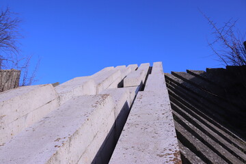 a monument to the fallen fighters