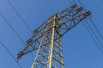Hochspannungsfreileitungsmast für Strom