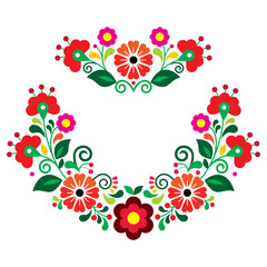 Mexican traditional folk art style vector floral wreath pattern set, design collection with red, pink and orange flowers inspired by traditional embroidery from Mexico
- 495373703