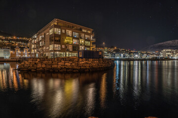 Fototapeta na wymiar night view of the town of porto country