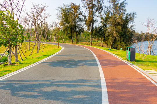 The running road of leisure park.
