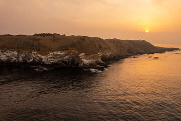 日の出直後の岬の風景