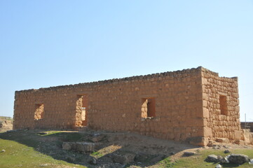 Fototapeta premium ruins castle, old castle, building ruins, old roman castle ruins, old roman building, old building ruins