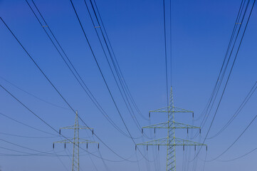 Hochspannungsfreileitungsmast für Strom