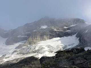 Berlin high path, Zillertal Alps in Tyrol, Austria