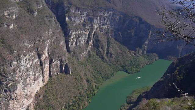 Canyon Sumidero in Chiapas, Mexico
