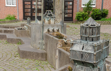 Aachen: Große Brunnenanlage Deliusviertel