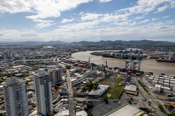 Aerial view of APM Terminals Itajaí and its urban surroundings