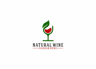 natural wine logo with a glass combined with a leaf that reflects a drink made with natural ingredients