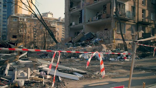 War destroy city ukraine kyiv kiev rocket house destruction