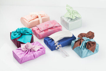 Holiday, Chuseok, Autumn, Hangawi, New Year's Day, New Year's Day, Lunar New Year's Day, New Year's Day, Holiday, Gift, Gift Wrapping, Gift Wrapping, Gift Wrapping, Papers, Paper Wrapping