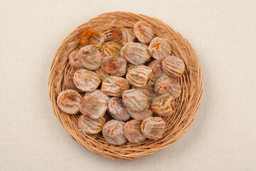 Dried persimmons, persimmons, half dried persimmons, dried persimmons, seedless, fruit, desserts, dried, dried, sweet, food, snacks, fruits, ingredients, desserts.