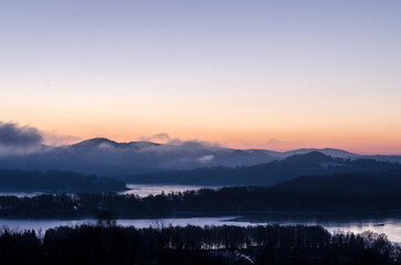 Fototapeta premium Wschód słońca 
