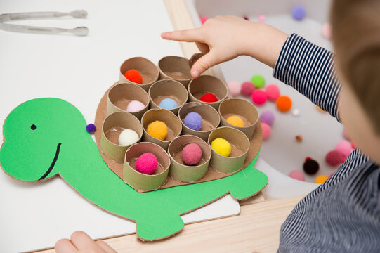 Happy Turtle. Sorting Game For Toddlers. Fill Cells With Pompoms. Early Education, Learning Colors And Counting. Montessori Thematic Implement For Preschool And Special Needs School