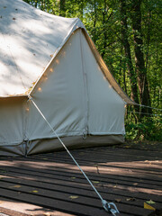 Glamping cabin in the woods