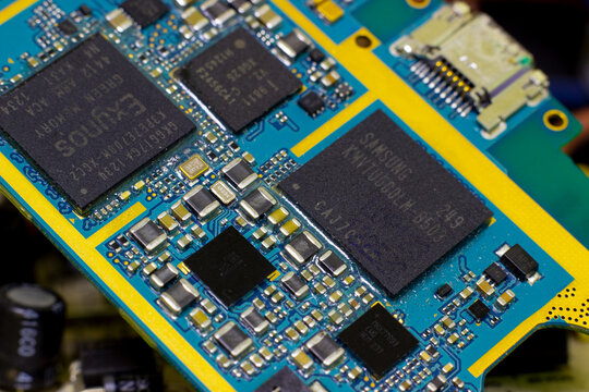 Sochi, Russia - March 28 2022: Samsung Memory Chip And Exynos ARM CPU On Pcb Of Andriod Smartphone.