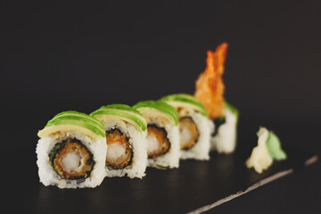 sushi restaurante plato 