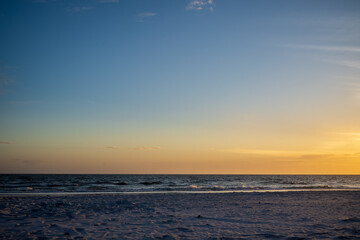 Obraz premium sunset over the sea