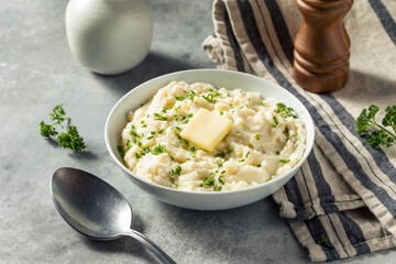 Homemade Creamy Mashed Potatoes