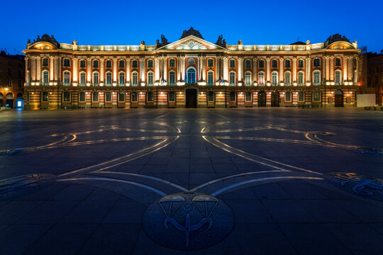 The capitole by night, Toulouse