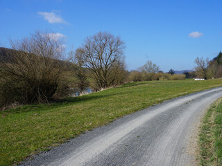Fototapeta premium Radweg im Leinebergland in der Nähe von Freden