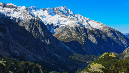 Fototapeta na wymiar The amazing landscape of the Swiss Alps in Switzerland - drone footage